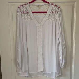 Style & Co. White 3/4 Sleeve Relaxed Embellished Tunic
